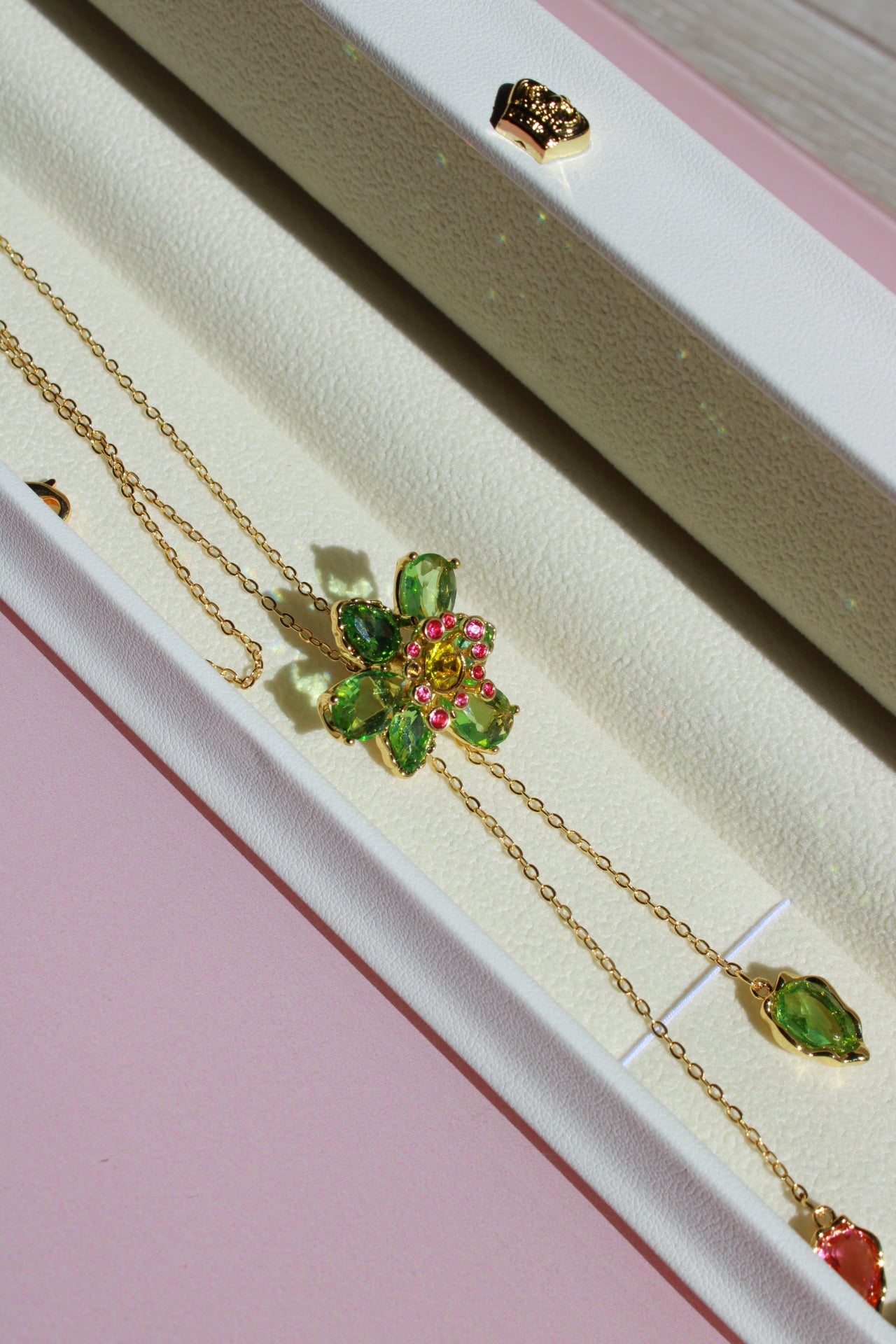 Adjustable Lily Flower Necklace With Green Zircon Stone – 14K Gold Plated- Idilia Inspired Necklace