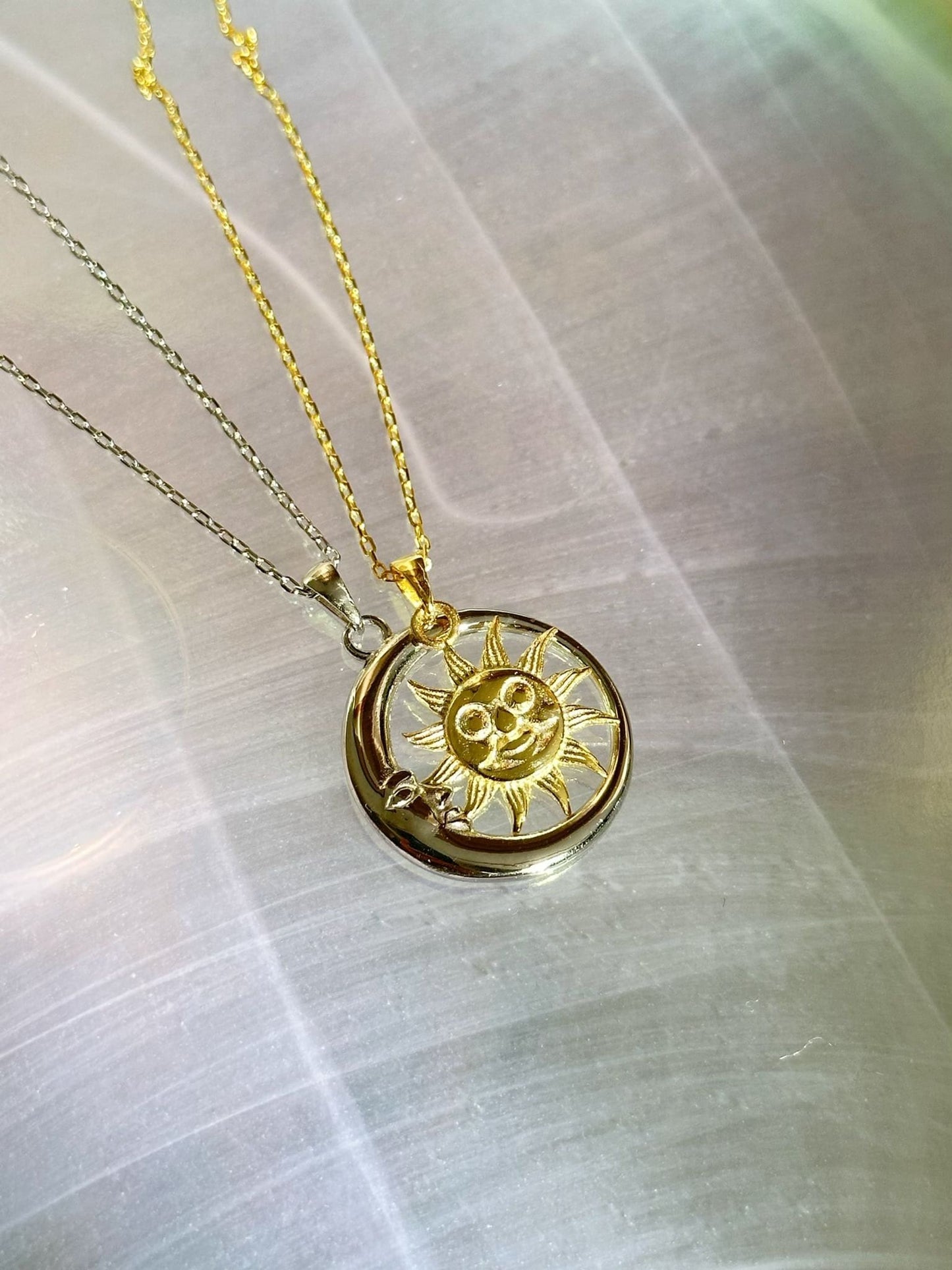Sun and Moon Matching Double Necklace, Matching Jewelry For Couple, Sun and Moon Necklace Set, Couple Gifts Ideas, Sun and Moon Lovers.