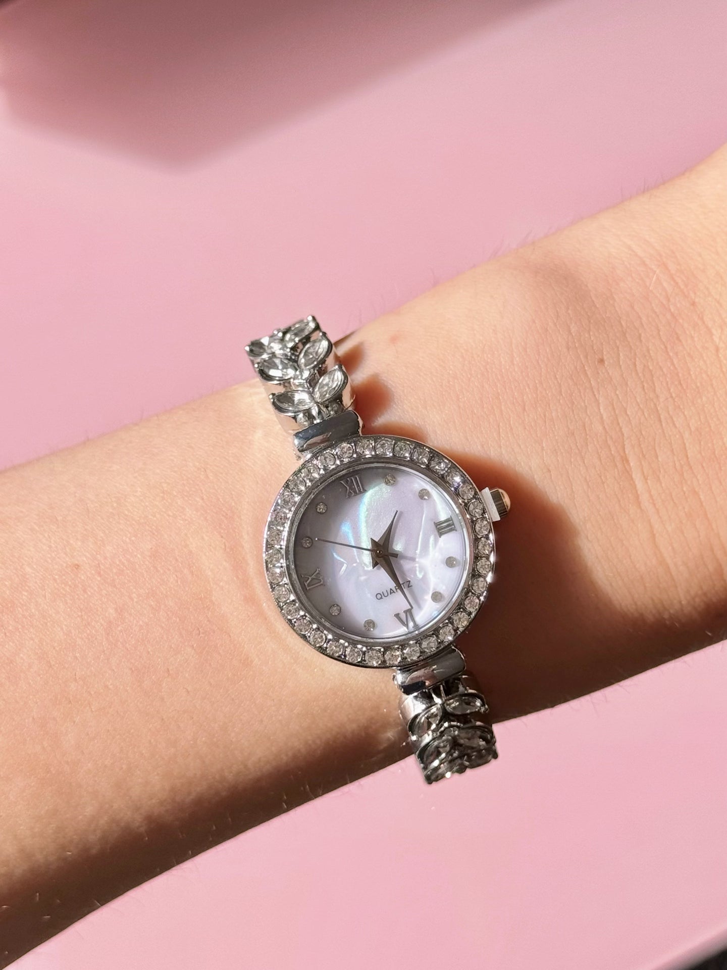 Silver Plated Rhinestone Leaf Wristwatch