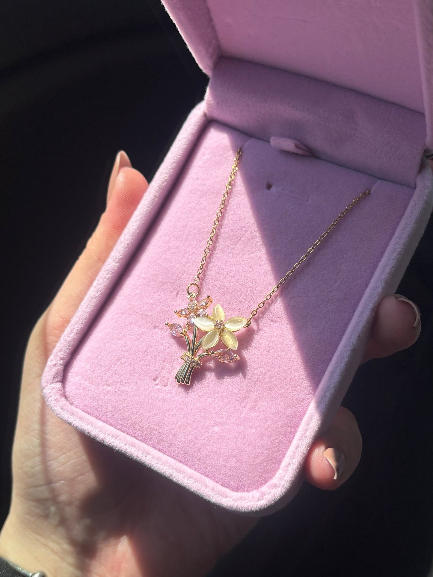 Stainless Steel Narcissus Flower Necklace