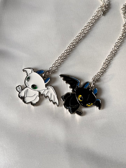 Larged Size How to Train Your Dragon Necklace Set