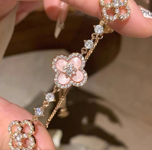Royal Pink Cleef Rosavine Bracelet