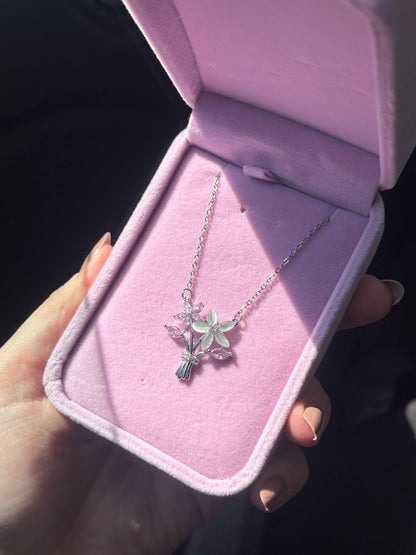 Stainless Steel Narcissus Flower Necklace
